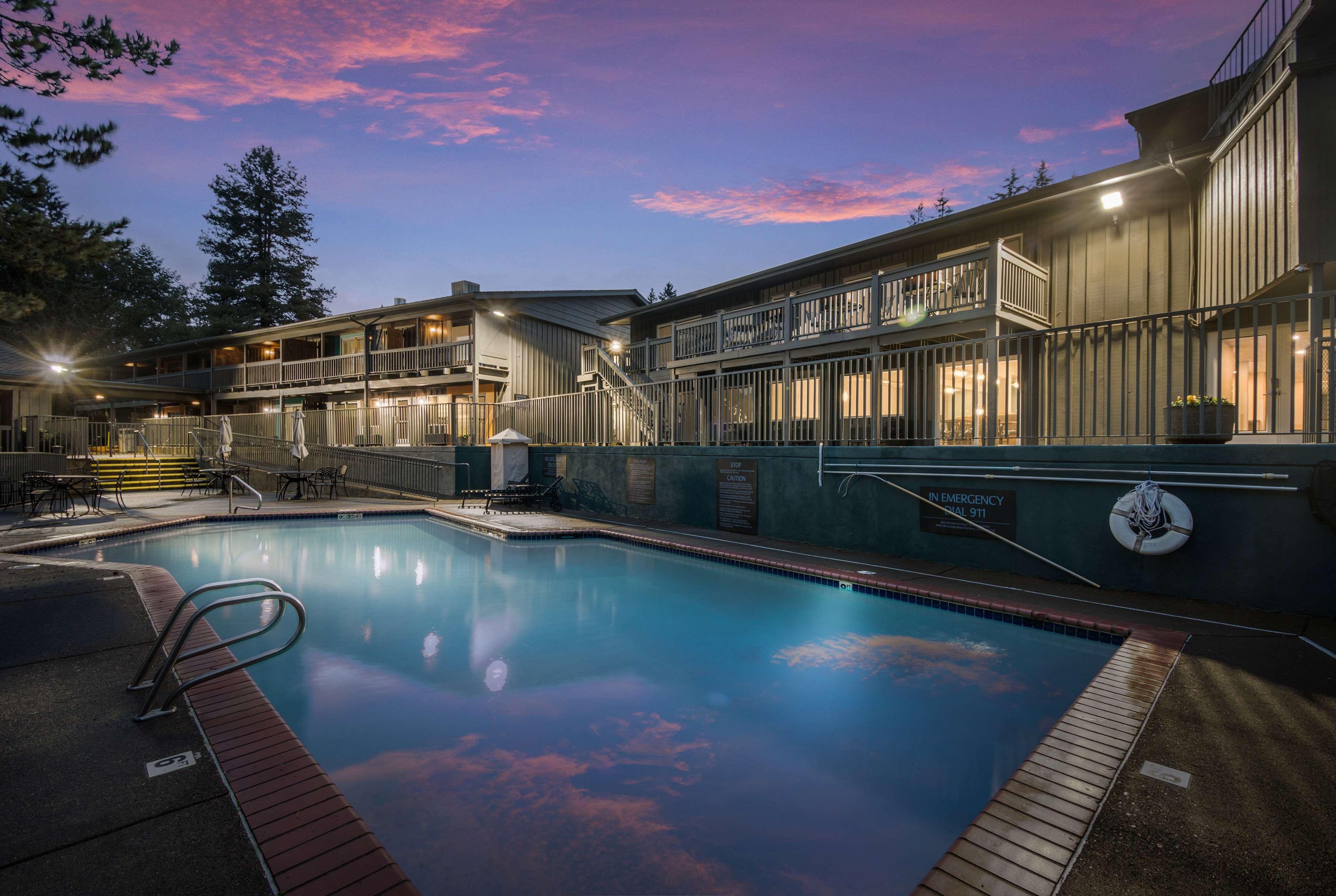 Best Western Portland West Beaverton Bagian luar foto
