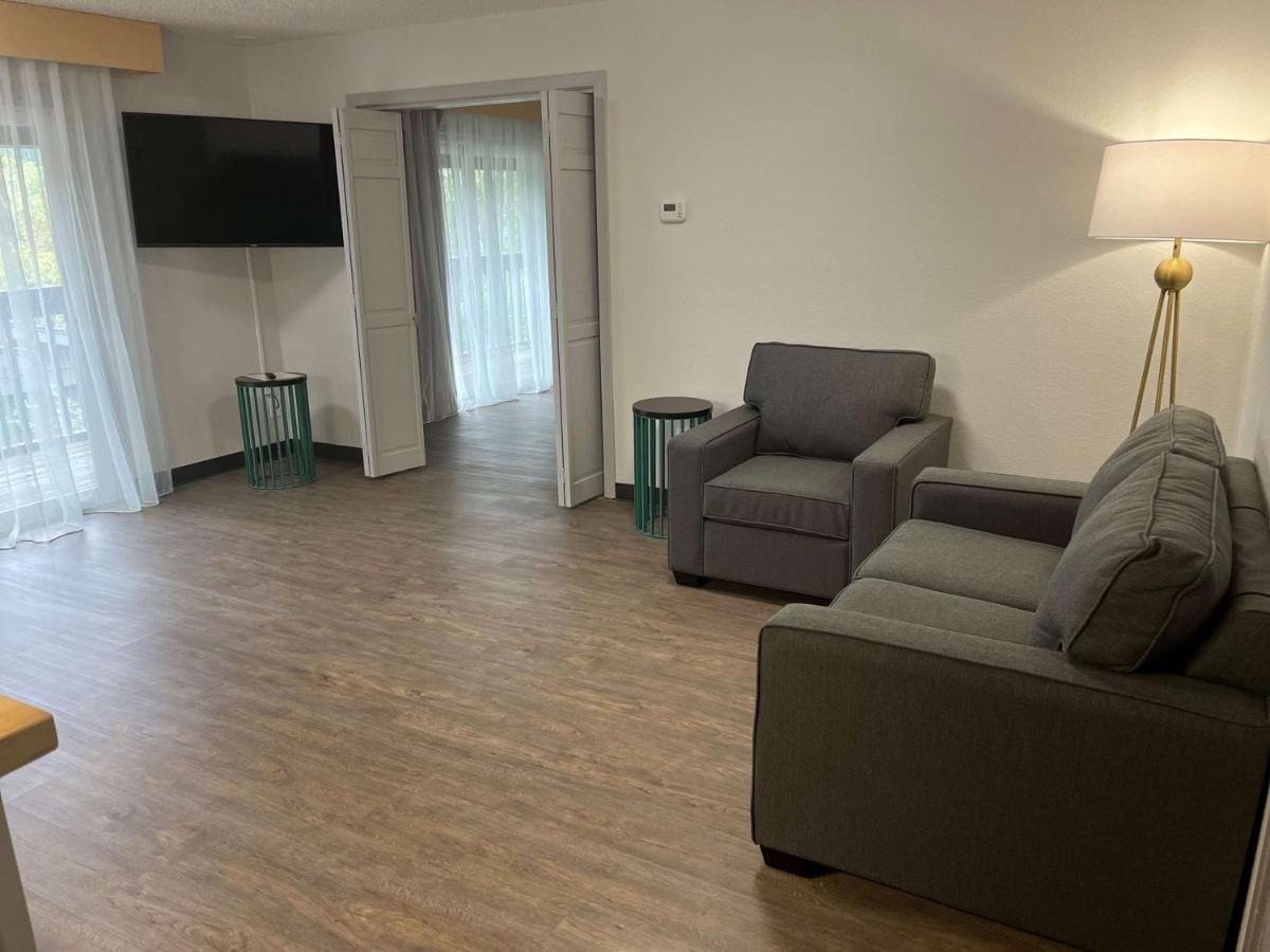 Best Western Portland West Beaverton Bagian luar foto